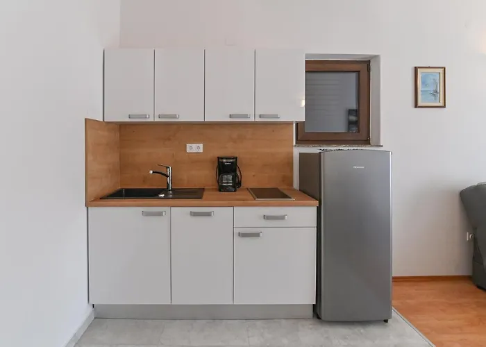 Andrea I Apartament Baška