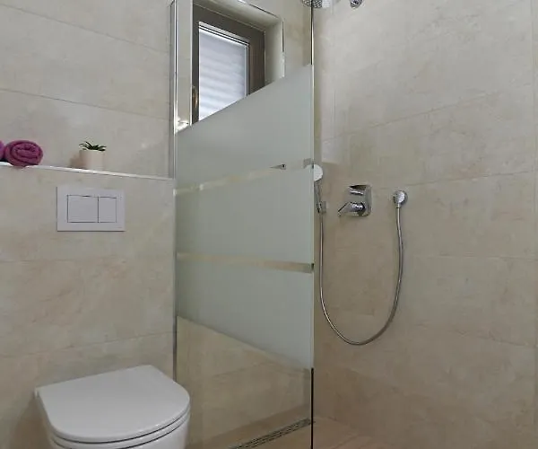 Andrea I Apartament Baška