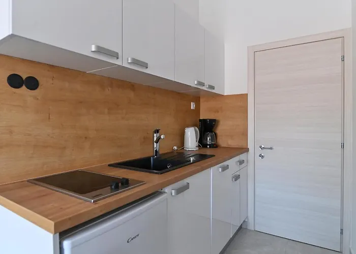 Apartament Andrea I *