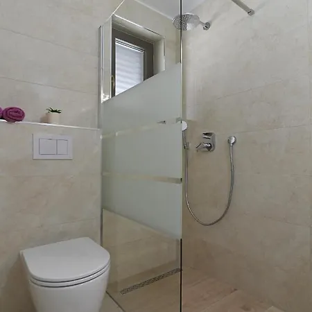 Andrea I Appartement Baška